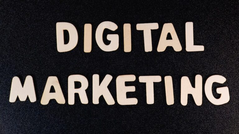 Photo Web and Digital Services Marketing