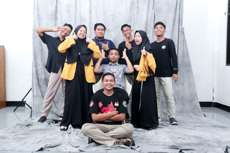 Photo Select Team